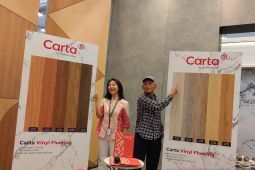 Carta luncurkan vinyl flooring 10 pilihan motif kayu