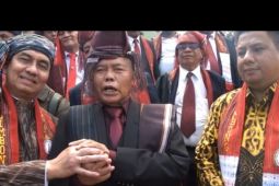 Tugu Parsadaan Pomparan Limbong Mulana Indonesia di Simarrihit diresmikan