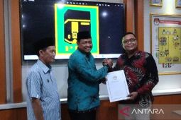 Baru tiga parpol lengkapi persyaratan bacaleg DPRD Kota Serang