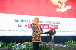 Gubernur Khofifah raih penghargaan tokoh publik berpengaruh