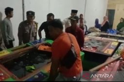 Polisi dan emak-emak gerebek judi tembak ikan di Simpang Empat Asahan