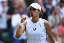 Iga Swiatek jejakkan kaki pertama kalinya di perempat final Wimbledon