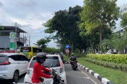 Komisi C minta Dishub tuntaskan 25 titik kemacetan di Surabaya