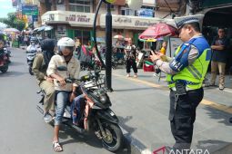 Polres Sukabumi Kota tilang 136 pengendara di hari pertama Operasi Patuh Lodaya