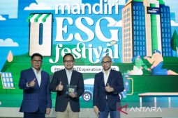 Bank Mandiri luncurkan digital carbon tracking dan kartu daur ulang