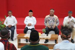 Tokoh Katolik Fakfak suarakan tambahan kuota haji kepada Wapres