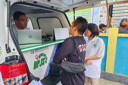Dewas BPJS Kesehatan turun lngsung layani peserta hingga ke Pulau Seram Maluku