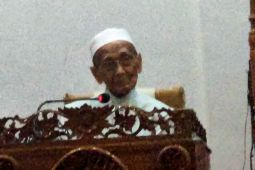 Kaum Muslim diajak memaknai pergantian tahun baru dengan melakukan introspeksi