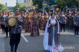 Delegasi negara asing turut meriahkan "Surabaya Cross Culture"
