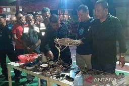 Puluhan petugas razia Lapas Banda Aceh cegah peredaran narkoba, begini hasilnya