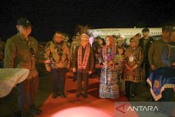 Ma'ruf Amin fokus serap aspirasi dan cari solusi saat berkantor di Papua