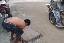 Polisi tangkap pencuri penutup saluran air di Gorontalo