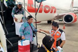 Jamaah haji kloter 17 Tanjung Jabung Barat tiba di Jambi
