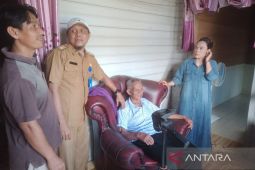 Pemkab Mukomuko rekam data KTP ke rumah warga
