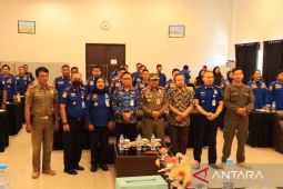 Aparat damkar harus siap siaga dengan peralatan yang memadai