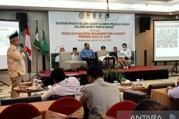 Peremajaan kelapa sawit di Manokwari dilakukan bertahap