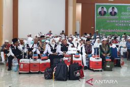 348 jamaah haji Kloter 13 tiba di Medan
