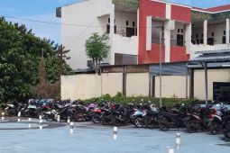 Sebanyak 359 kendaraan terjaring razia operasi patuh 2023 di Ternate