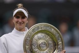 Juara bertahan Wimbledon Marketa Vondrousova tersingkir di babak pertama