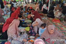Warga Kota Pangkalpinang gelar "Nganggung" Rayakan 1 Muharram