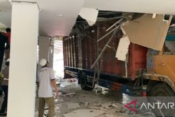 Kerugian truk "nyelonong" diperhitungkan mencapai  Rp500 juta