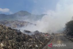 Kebakaran terjadi di TPA Pasir Bajing