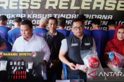 Polres Karawang ungkap transaksi narkotika di sebuah warung nasi