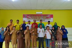 Pemkab Katingan serahkan bantuan keuangan untuk 10 parpol