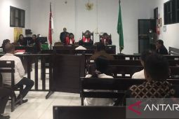 Jaksa tuntut pembawa senjata tajam  tanpa izin dua tahun penjara