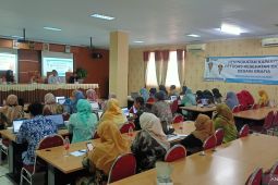 Dinas Kesehatan Cilegon gelar pelatihan desain grafis bagi petugas