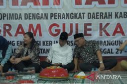 Masyarakat Lubuk Besar sampaikan aspirasi pada Pj Gubernur Suganda