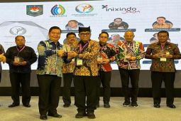 Sekda Banyuwangi raih penghargaan "Sekda Terbaik" dari "Askompsi"