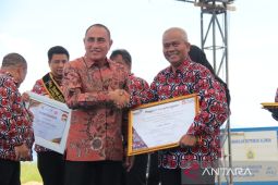 Padang Lawas juara umum pelayanan KB Terbaik se - Sumut