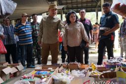 Kendalikan inflasi, Pemkab Barsel adakan pasar murah di Tabak Kanilan