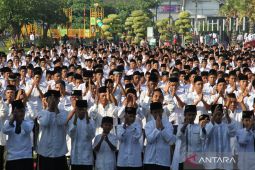 Pemecahan tiga rekor MURI di Jombang