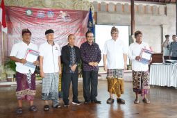 Wagub Bali sebut perda kontribusi wisman solusi untuk nelayan