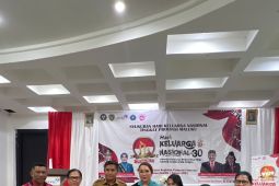 Pemkot Ambon terima penghargaan Bangga Kencana