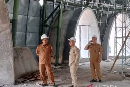 Wali Kota Pangkalpinang tinjau pembangunan Masjid Agung Kubah Timah