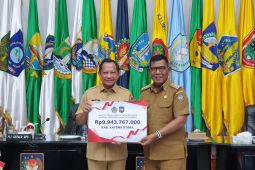 Citra Duani dapat penghargaan pengendalian inflasi terbaik oleh Mendagri