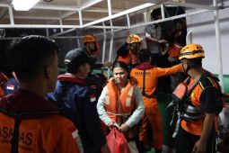 Evakuasi 151 penumpang kapal kandas di Pangkalpinang
