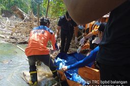 Warga temukan jenazah bayi mengambang di sungai Pitap Awayan