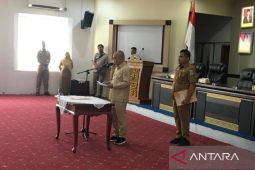 Wali Kota Pangkalpinang lantik 129 PPPK tenaga kesehatan dan guru