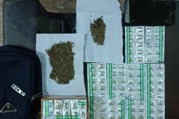 Polres Sukabumi Kota tangkap buronan pengedar ganja dan obat keras ilegal