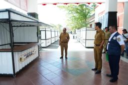 Pemkab Madiun berikan bantuan belasan "booth" kontainer untuk UMKM