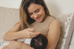 Menyusui slangsung dapat cegah terjadinya mastitis pada ibu