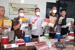 Polda Kalsel sita 13,3 kilogram narkotika dari 64 pengedar