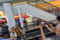 Presiden Jokowi jajal kereta LRT Jabodebek