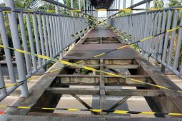 Sepekan, mulai dari tawuran sampai lantai JPO hilang
