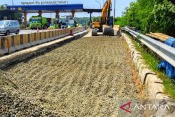 JTT perbaiki empat titik jalan Tol Jakarta-Cikampek