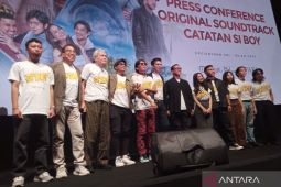 Slank kemas lagu "Catatan Si Boy" dengan aransemen rock yang khas